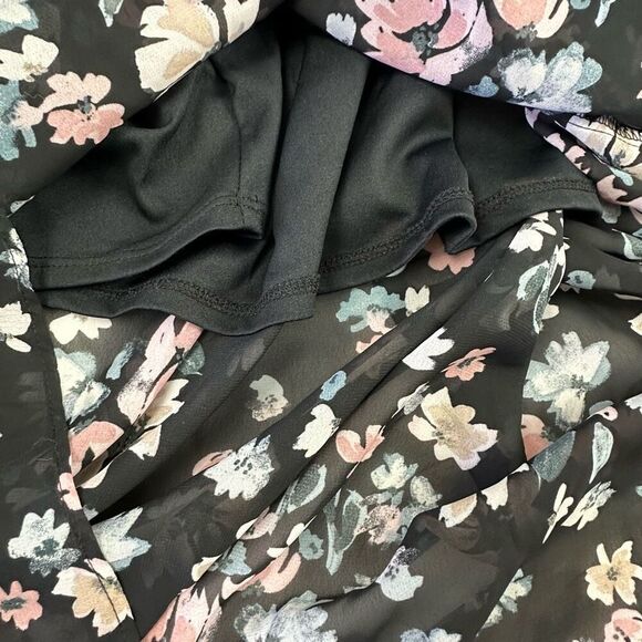 Motherhood Maternity Size XL Flutter Sleeve Floral Maxi Dress Black Wildflower - Picture 5 of 9